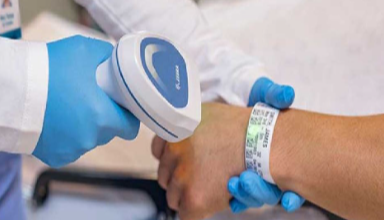 How Barcode Scanners Simplify Hospital Operations